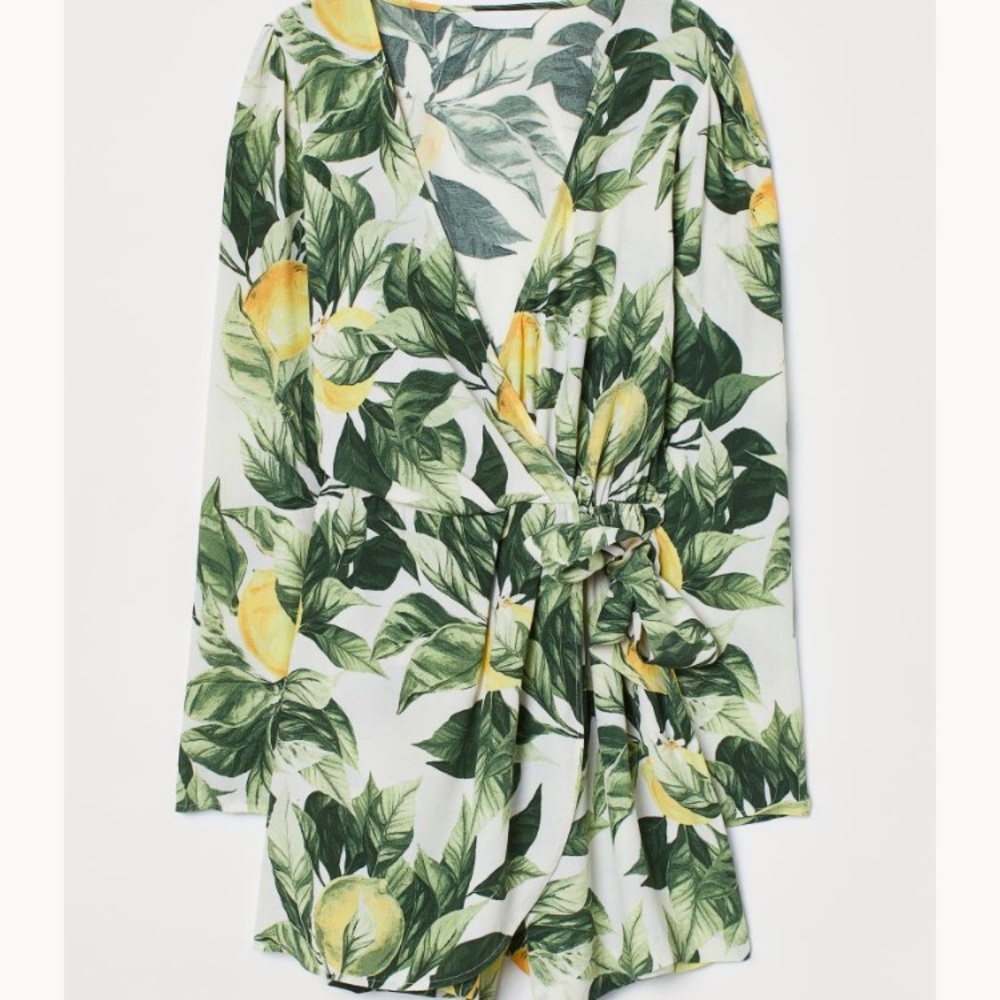 NWT H&M V-Neck Tropical Print Romper - Picture 3 of 7
